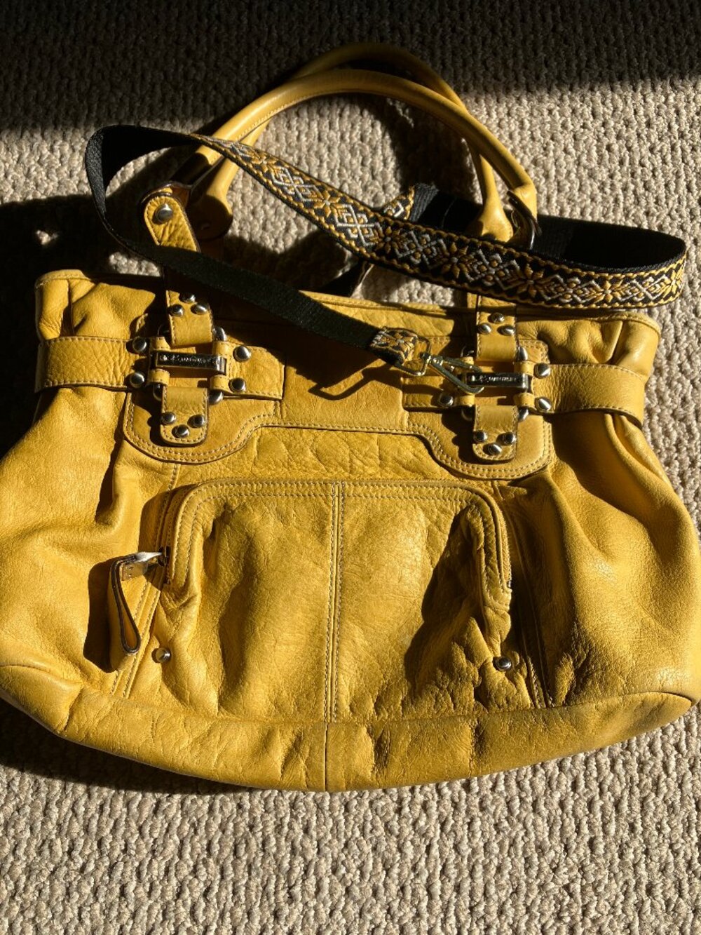 B. The Makowsky Yellow Leather Purse Satchel Hobo Handbag Bonus Crossbody Strap